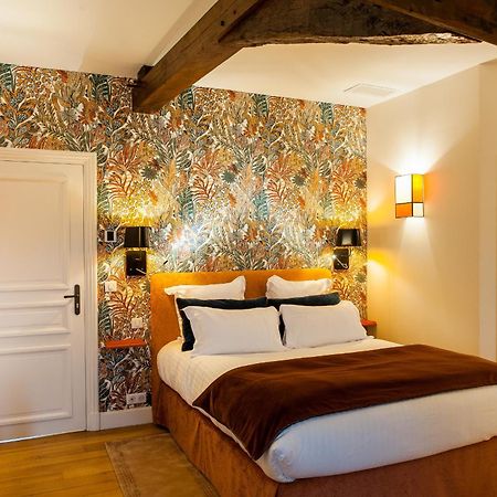 Bed and Breakfast La Petite Folie Honfleur Exterior foto