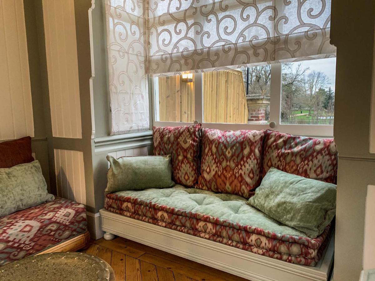 Bed and Breakfast La Petite Folie Honfleur Exterior foto