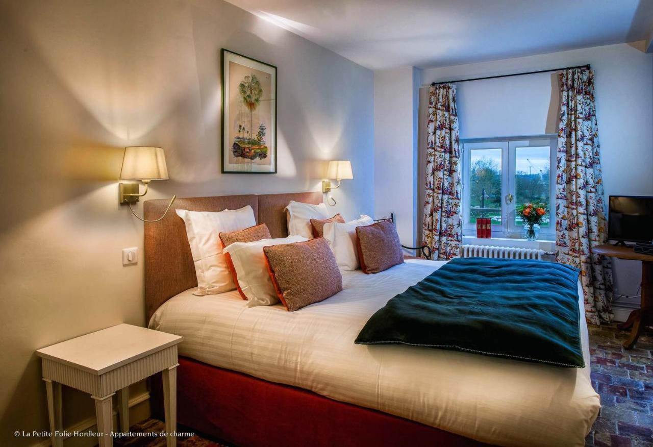Bed and Breakfast La Petite Folie Honfleur Exterior foto