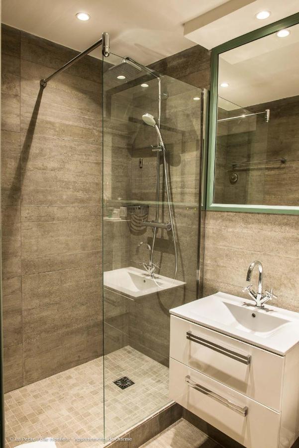 Bed and Breakfast La Petite Folie Honfleur Exterior foto
